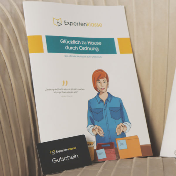 Gutschein und Workbook von Kurs Glücklich zu Hause durch Ordnung